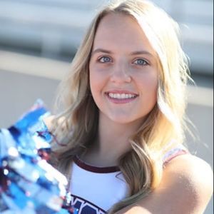 Meet your Posher, Alyvia